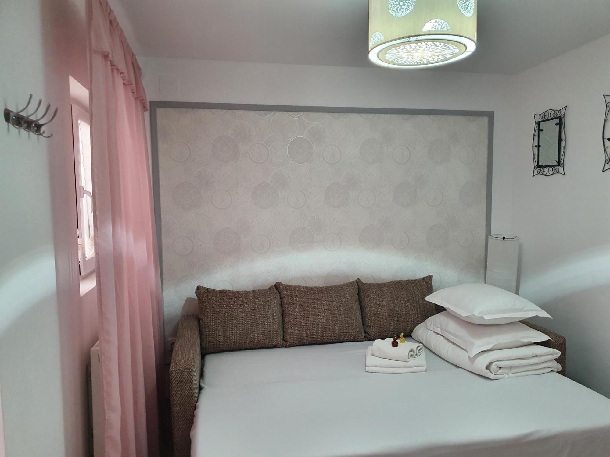 Hotel Casa Turta Dulce à Buşteni Chambre photo