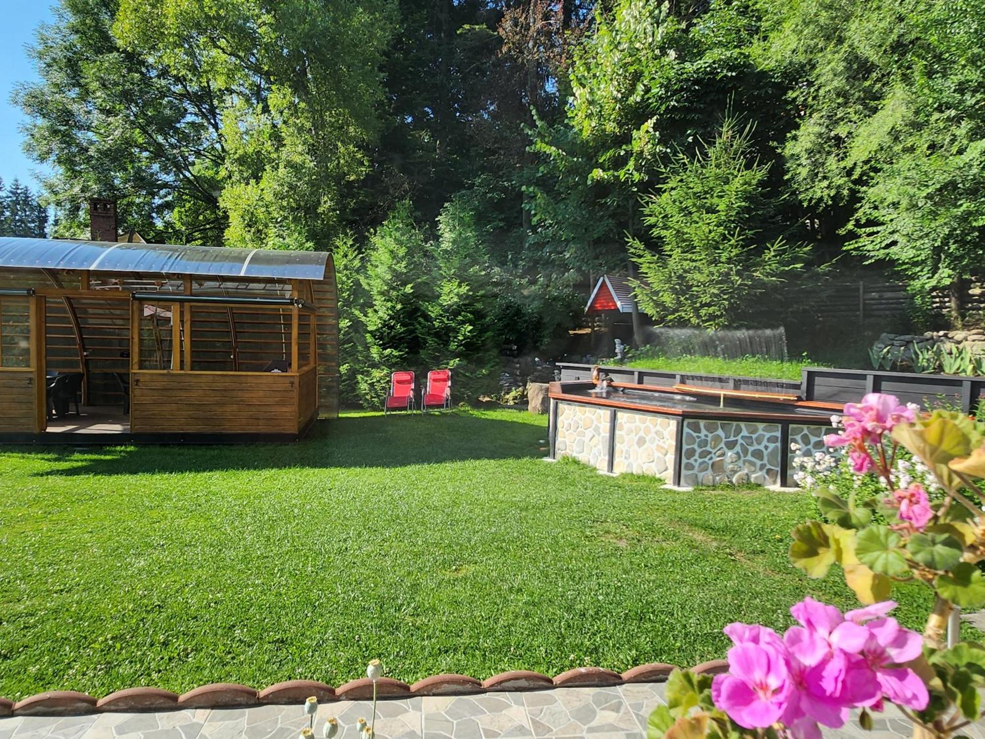Hotel Casa Turta Dulce à Buşteni Extérieur photo